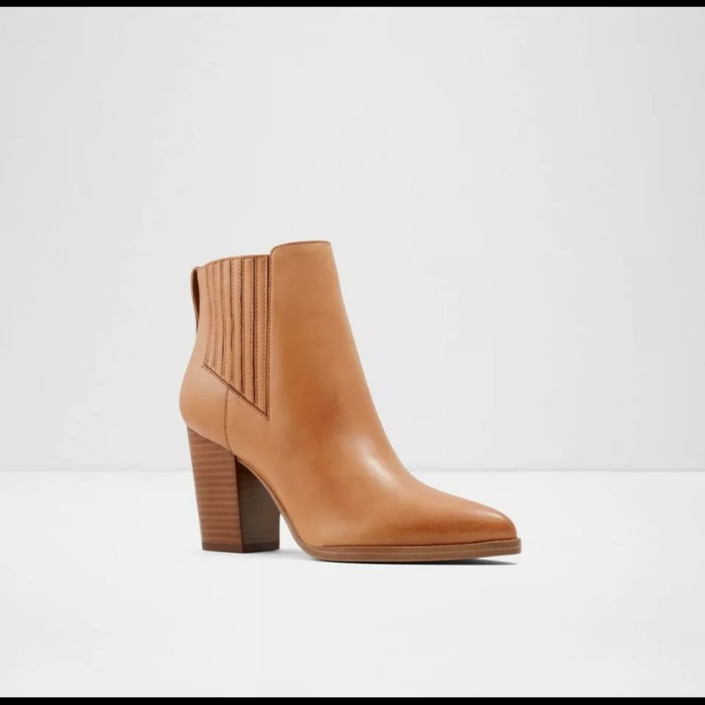 Size 9 Aldo cognac ankle slip on bootie